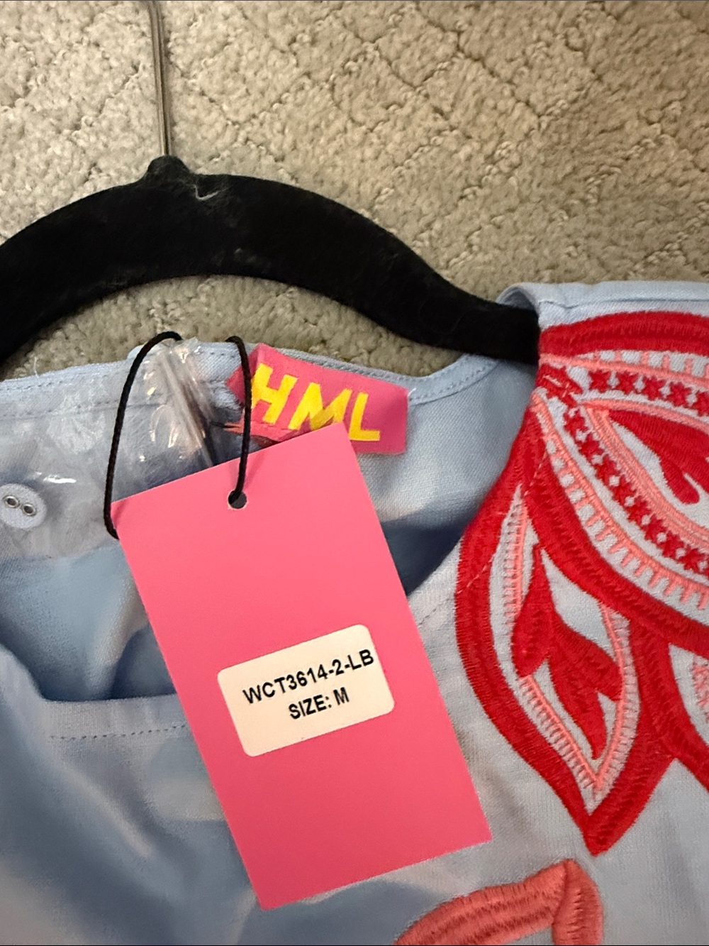 Thml Embroidered Light Blue Top with Red Floral Appliqué . Brand new , never wor - Picture 4 of 5
